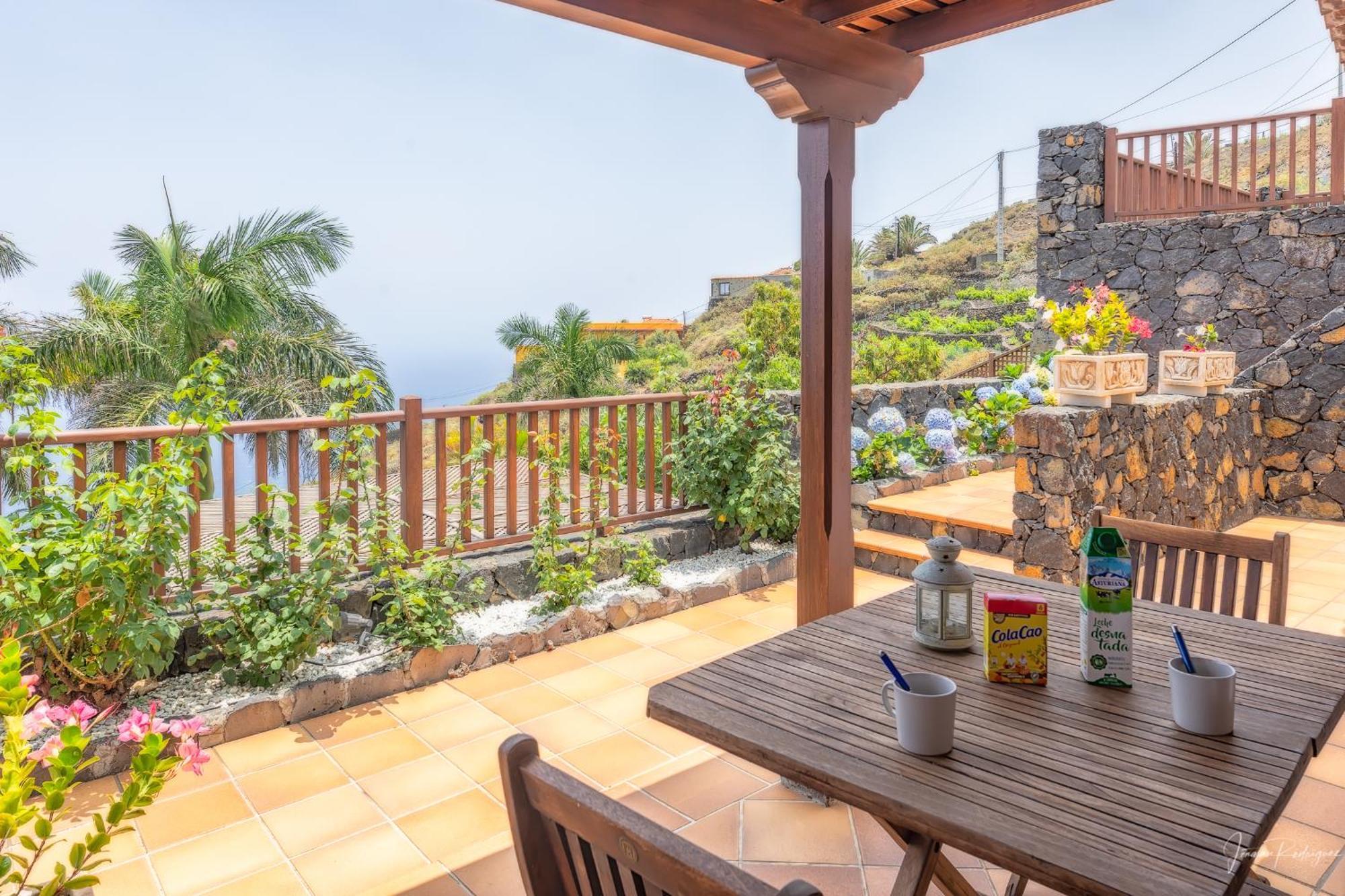 Lightbooking La Morita Villa De Mazo Exterior photo